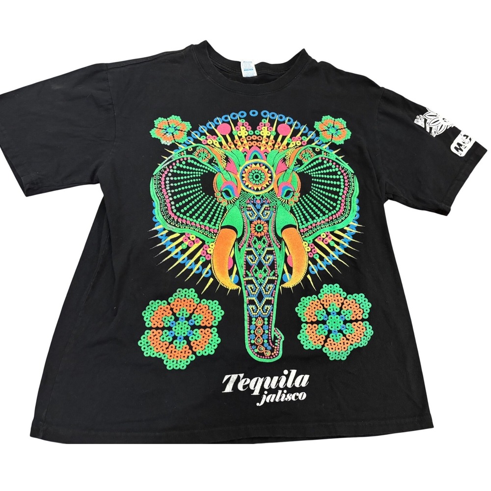 Gicab Tequila Jalisco Elephant Huichol Art Black Graphic T-Shirt Mens Large